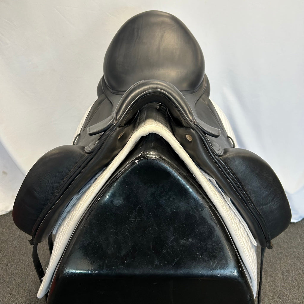 Used CWD SE05 17.5" Dressage Saddle