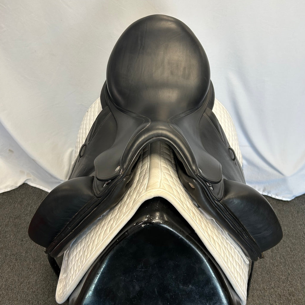 Used CWD SE05 17.5" Dressage Saddle