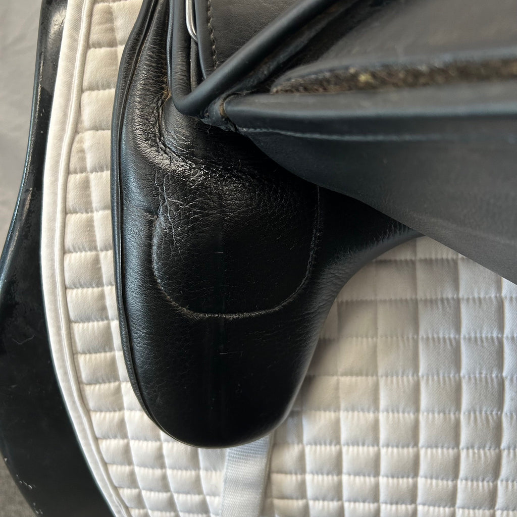 Used Sommer S-Spezial 18" Dressage Saddle