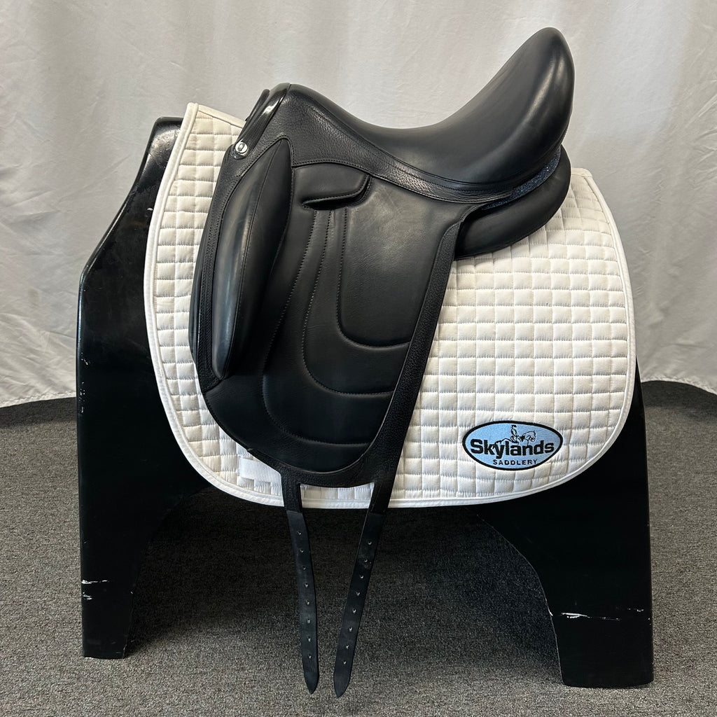 Used Devoucoux Makila Harmonie S 16.5"- 17" Monoflap Dressage Saddle