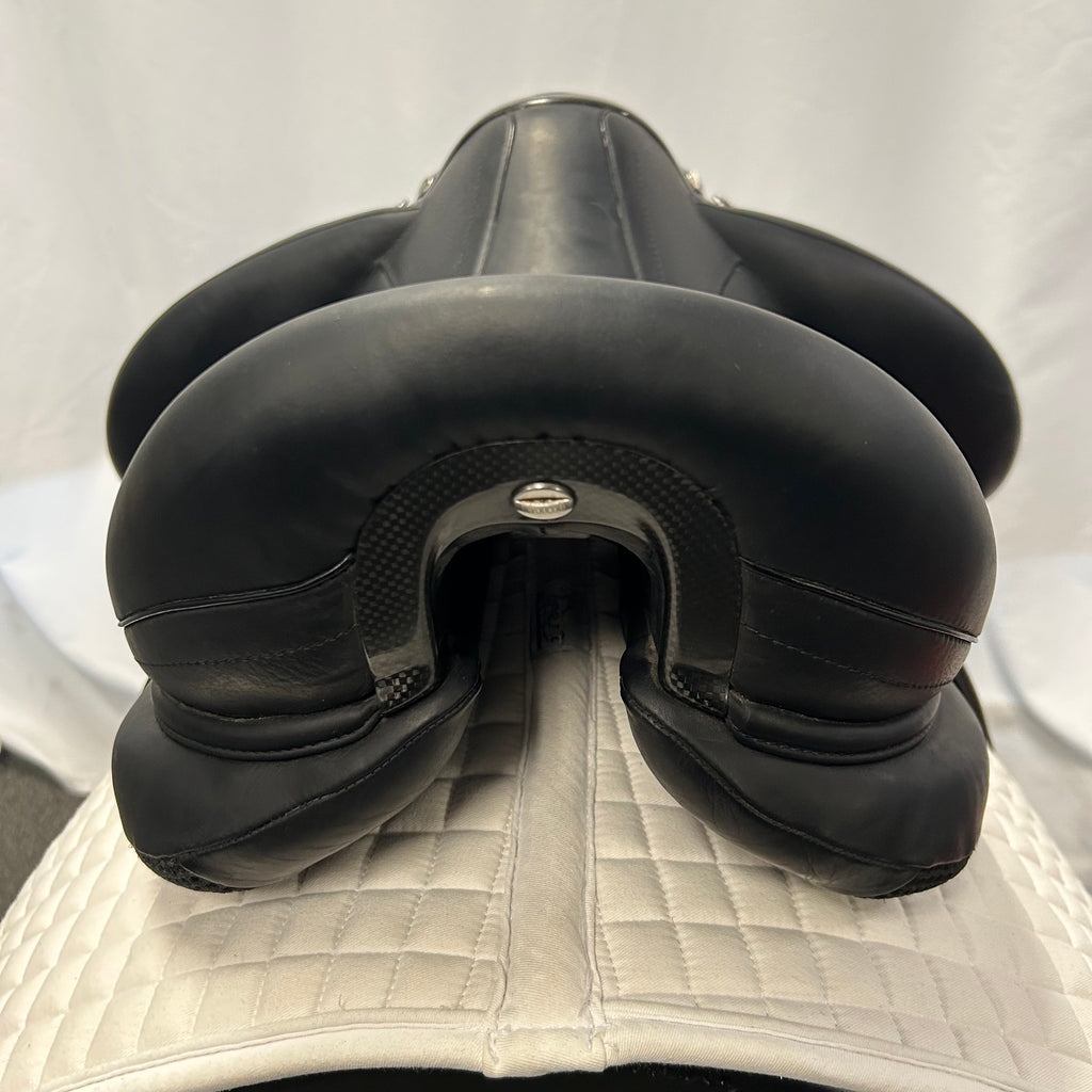 Used Devoucoux Makila Harmonie S 18" Monoflap Dressage Saddle