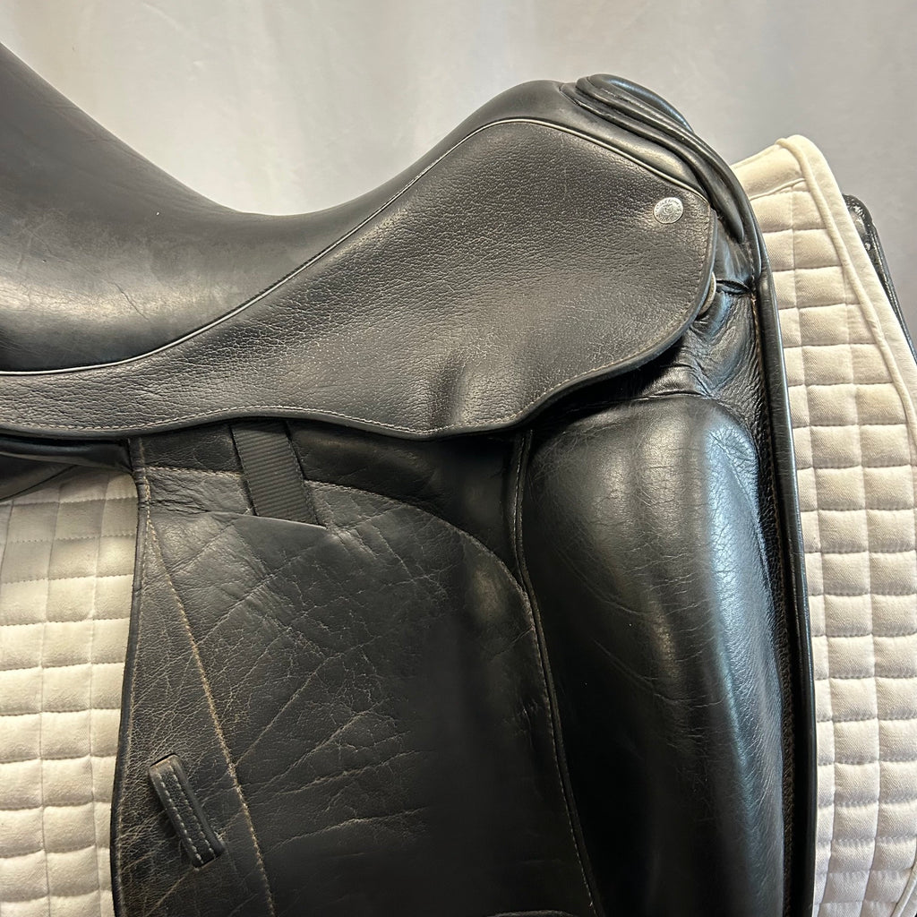 Used Custom Icon Star 18" Monoflap Dressage Saddle