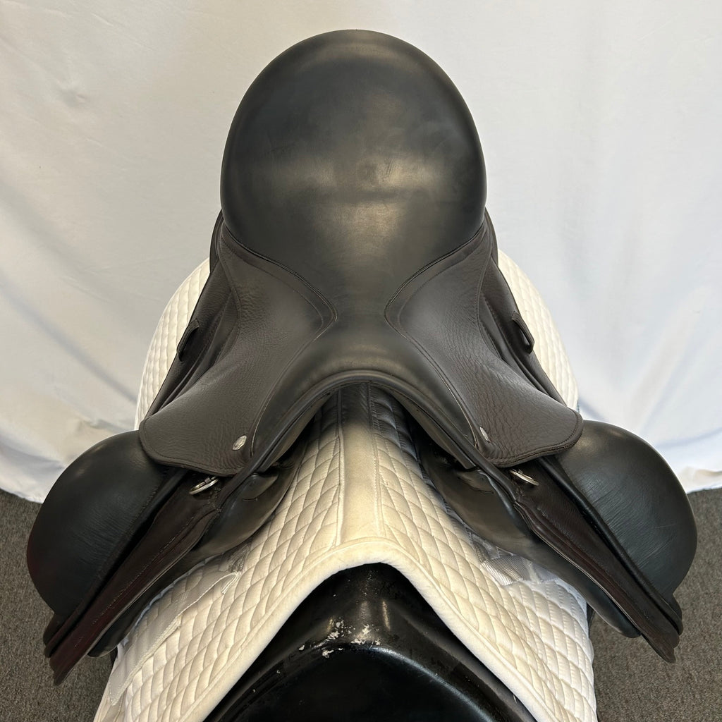 Used Schleese Let's Dance 17.5" Dressage Saddle
