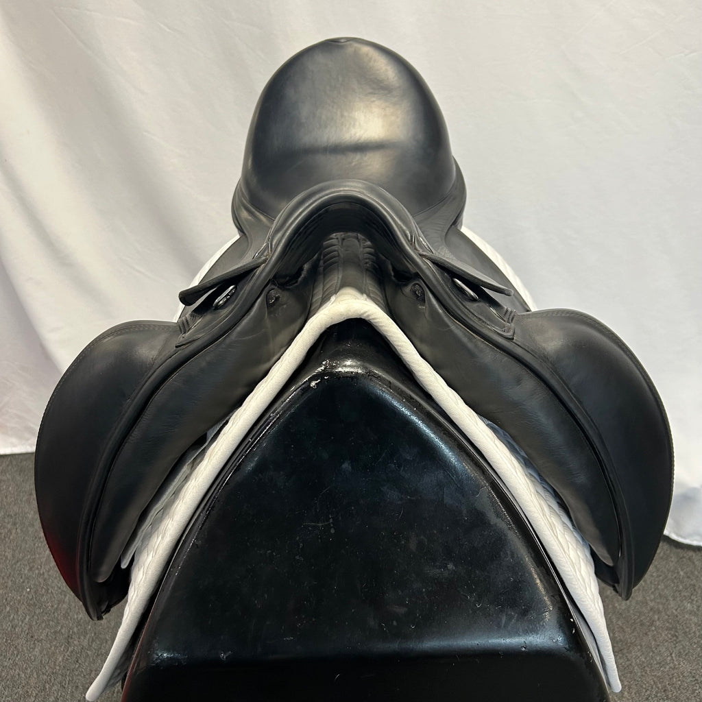 Used Prestige X-Helen 17" Dressage Saddle