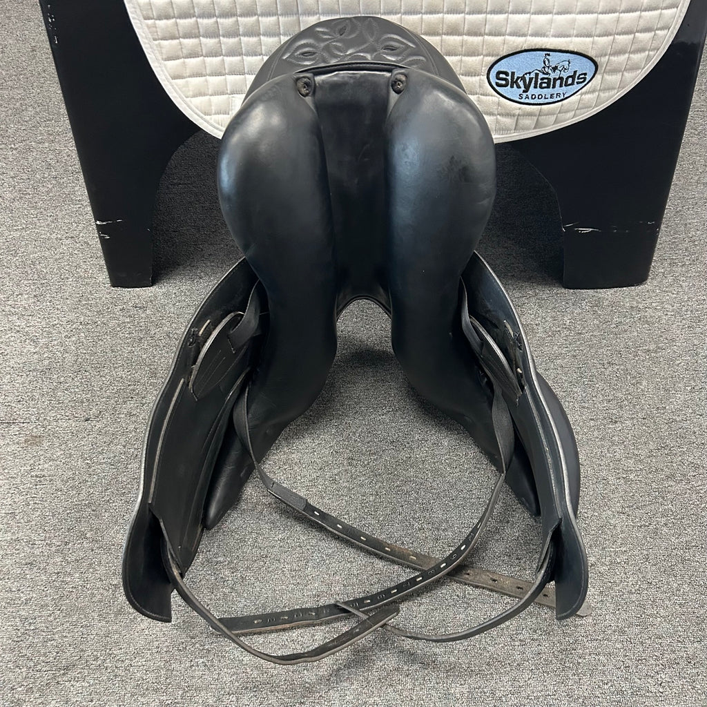 Used Prestige X-Helen 17" Dressage Saddle