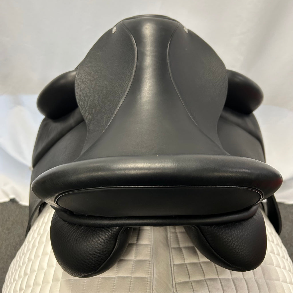 Demo Custom Wolfgang Solo Signature  17.5" Dressage Saddle