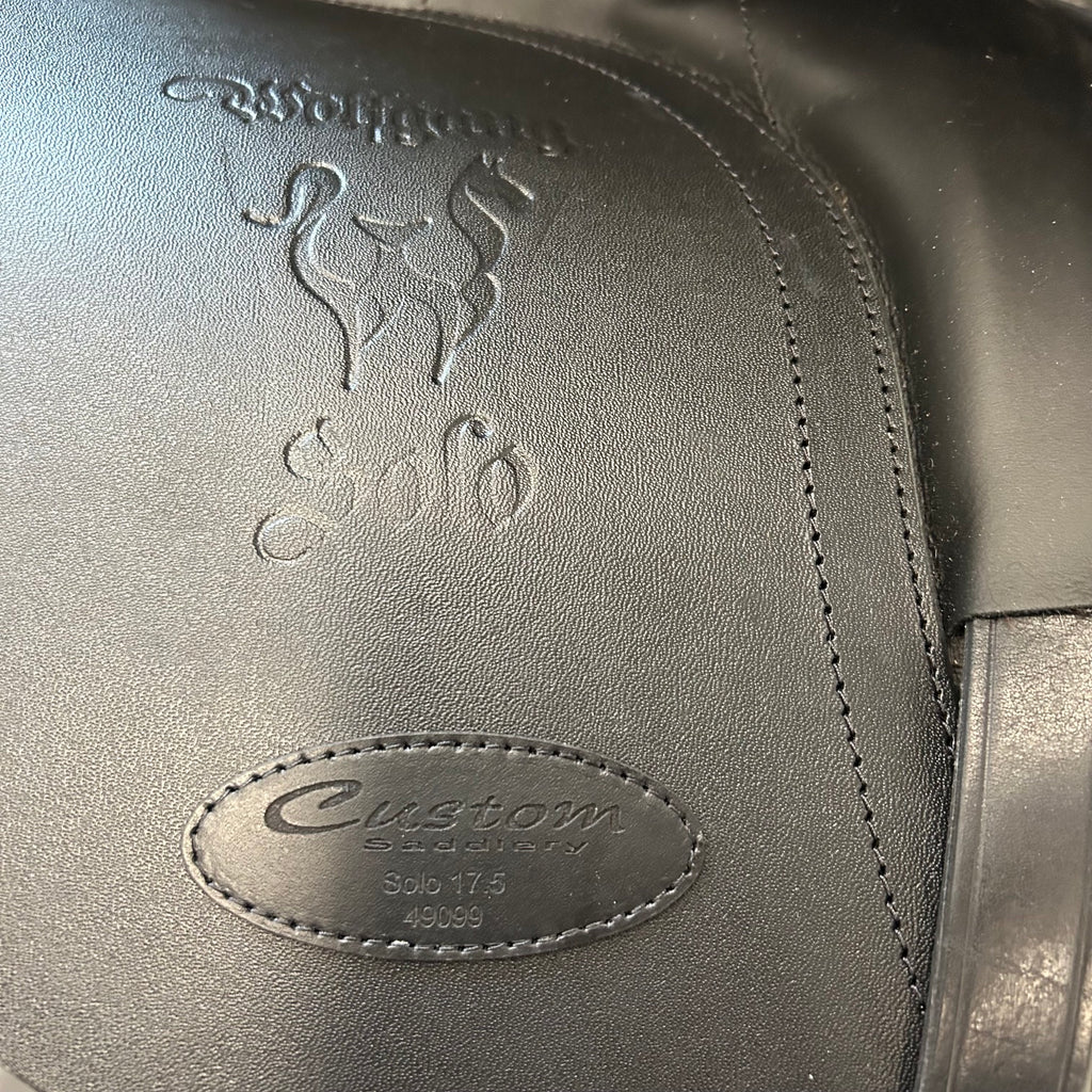 Demo Custom Wolfgang Solo Signature  17.5" Dressage Saddle