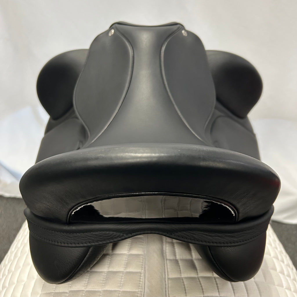 Demo Envy Aurora 18" Dressage Saddle