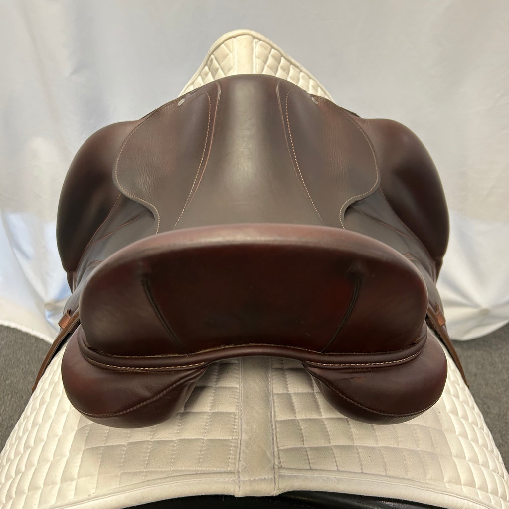 Used Antares Cadence 17.5" Monoflap Dressage Saddle