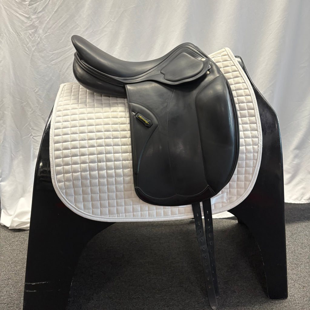 Used Amerigo CC Dressage Saddle 17.5"