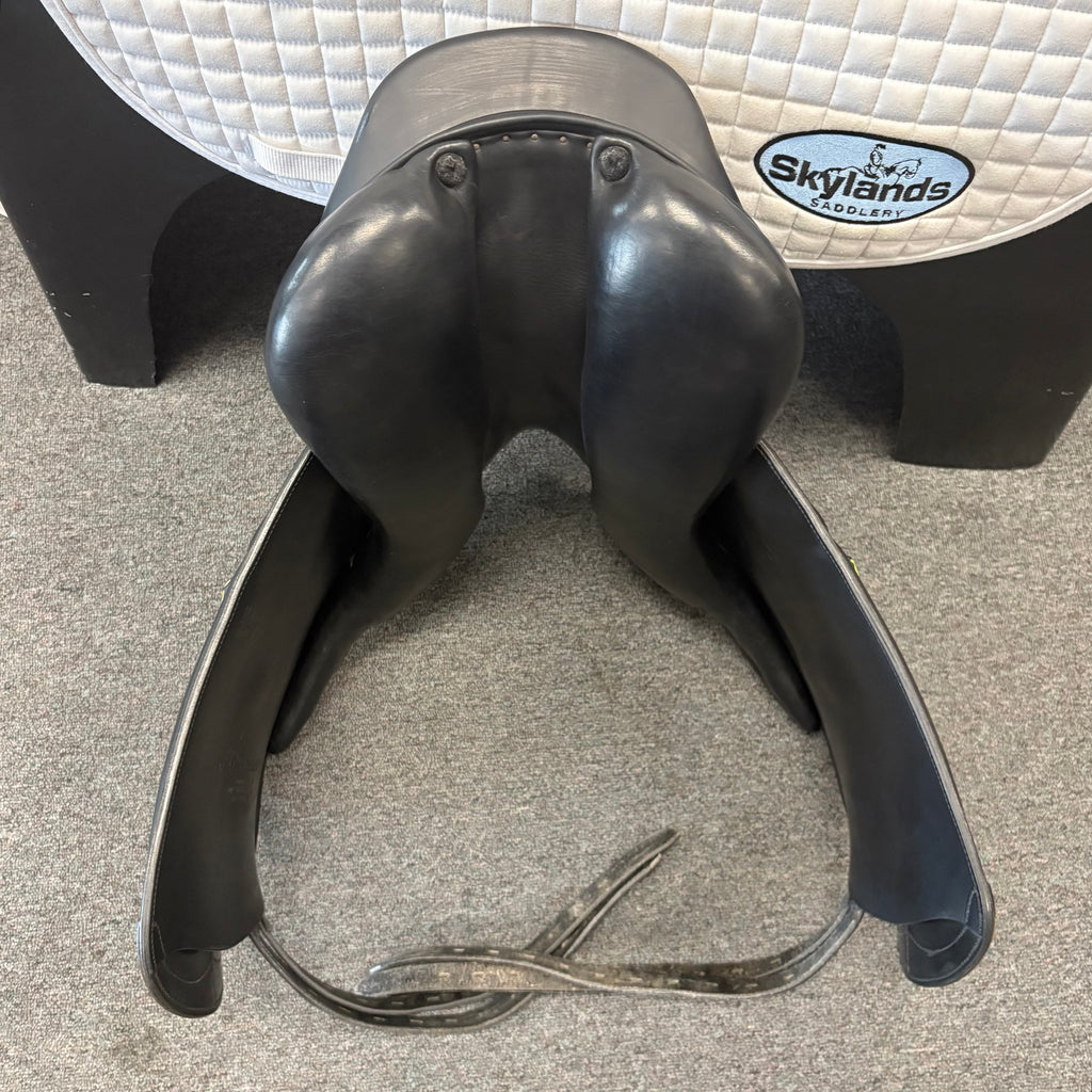 Used Amerigo CC Dressage Saddle 17.5"