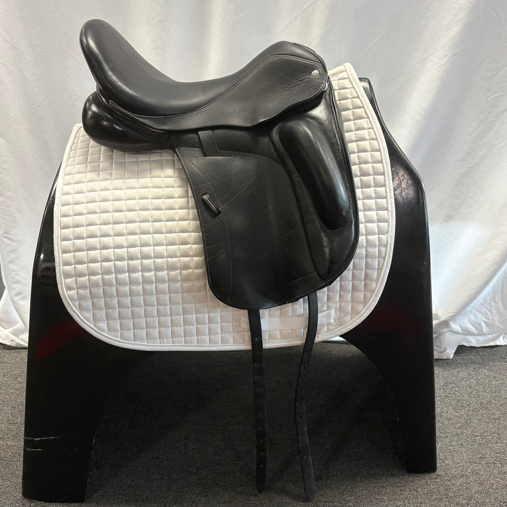 Used Custom Saddlery Wolfgang Omni Monoflap 17.5" Dressage Saddle
