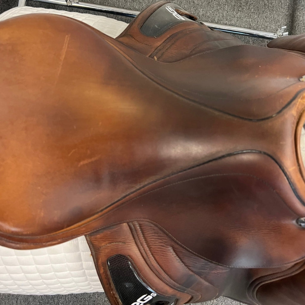 Used CWD SE25 2Gs 17" Jump Saddle