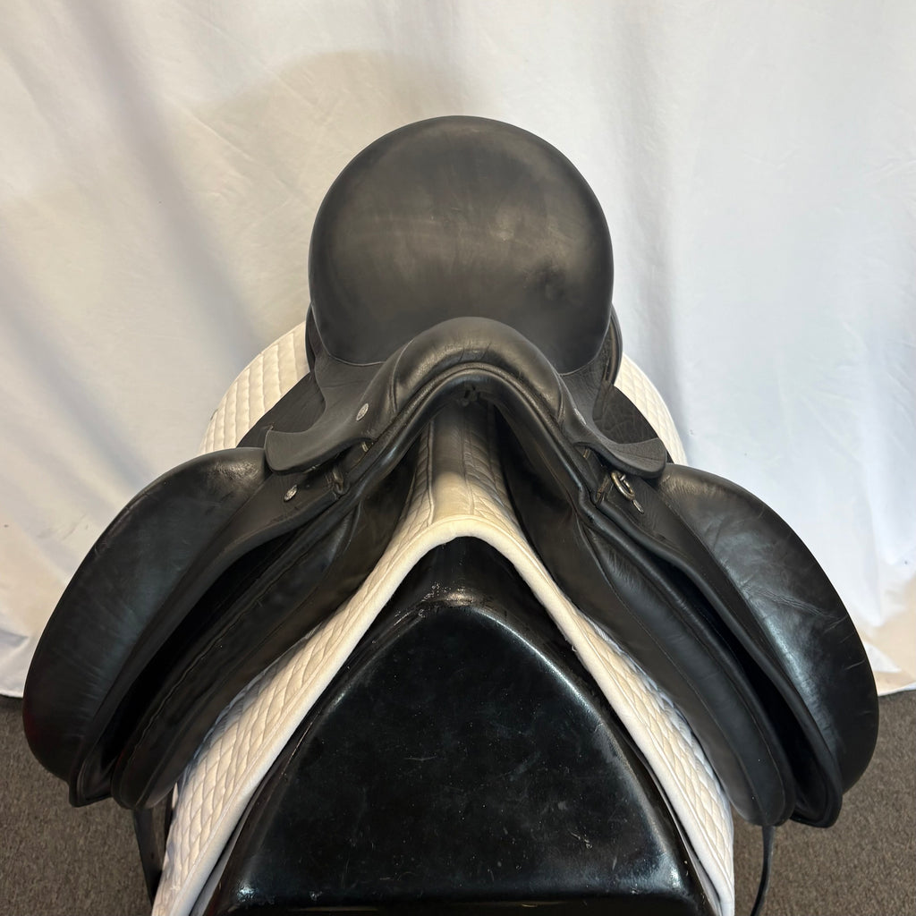 Used Custom Wolfgang Solo 17" Dressage Saddle