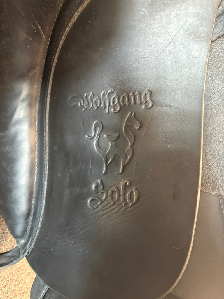Used Custom Wolfgang Solo 17" Dressage Saddle