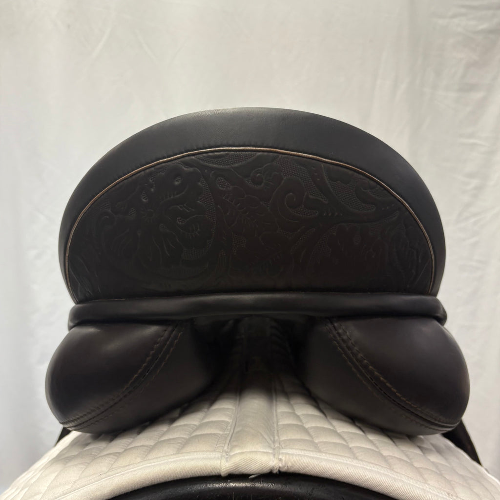 Used Fichtbauer 18" Monoflap Dressage Saddle