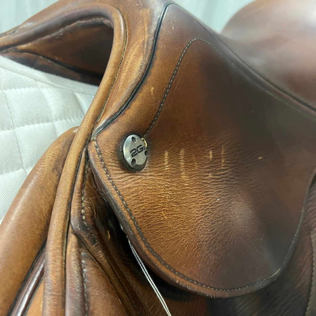 Used CWD SE25 2Gs 17" Jump Saddle