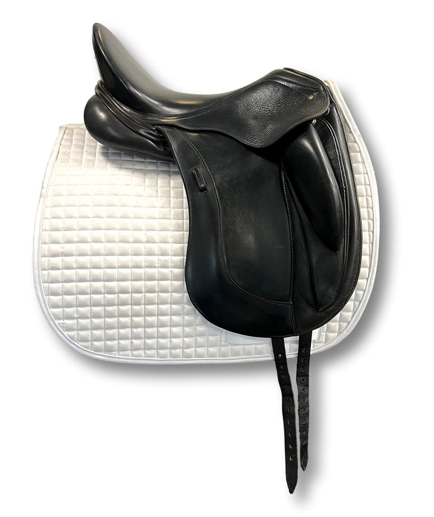 Used Schleese Connexion 17.5" Dressage Saddle