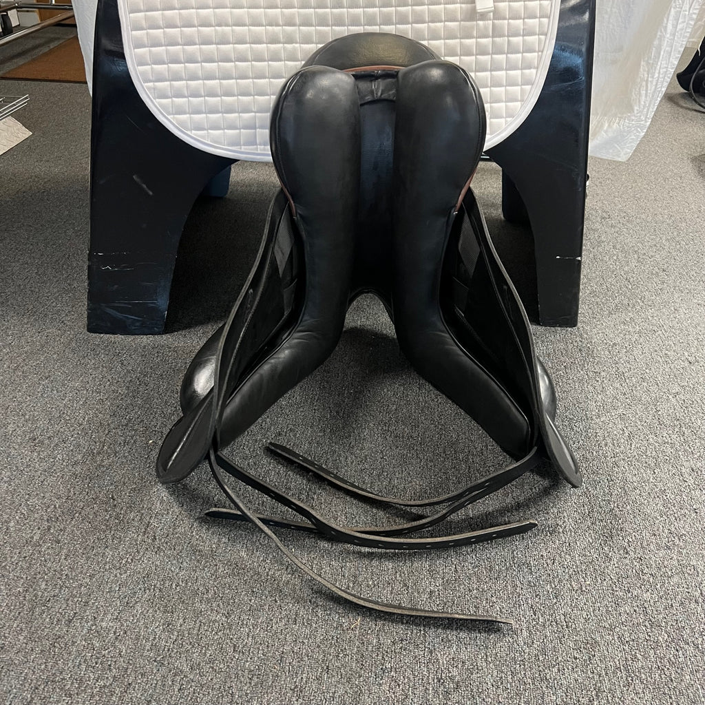 Used Custom Wolfgang 17.5" Constanze Dressage Saddle
