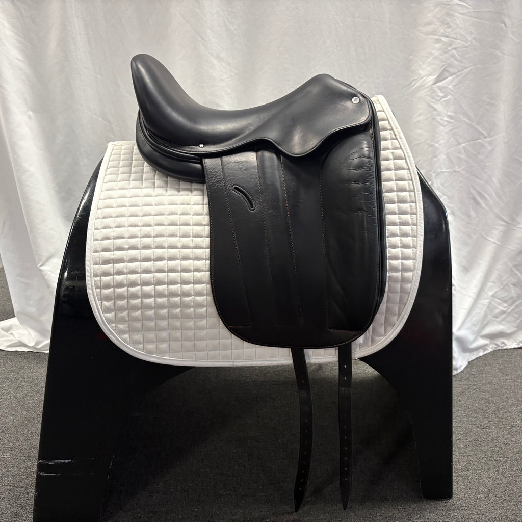 Used Hermes Arpege II 17.5" Monoflap Dressage Saddle