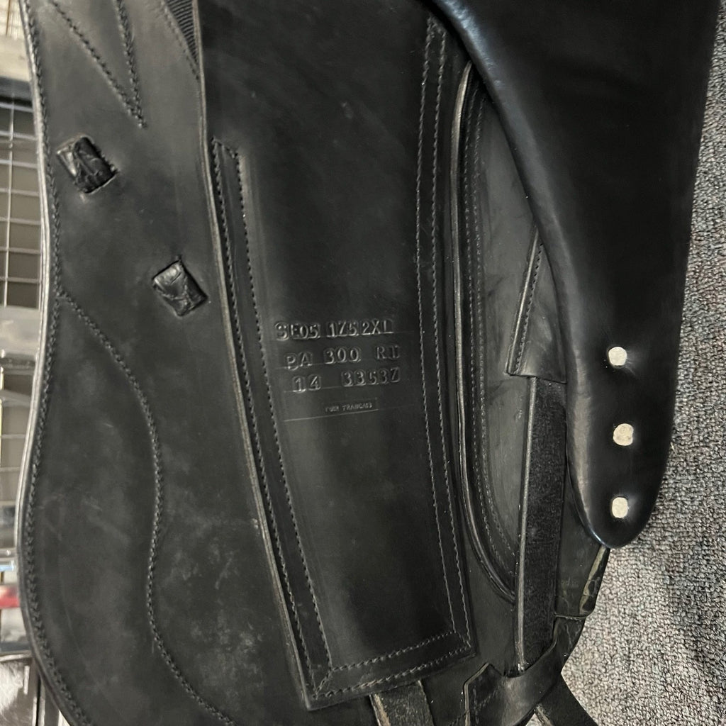 HOLD: Used CWD SE05 17.5" Dressage Saddle
