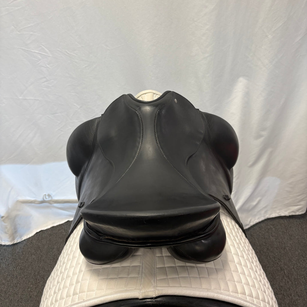 Used Passier Corona II 17" Dressage Saddle