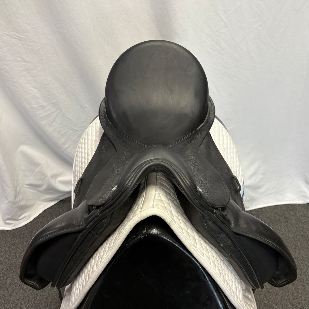 Used Trilogy Verago Elite 18.5" Dressage Saddle