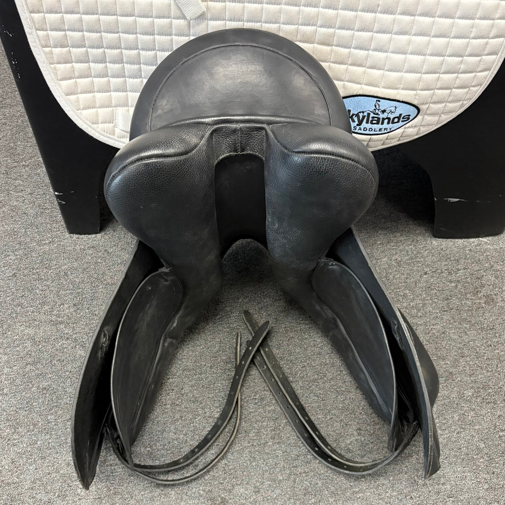Used Trilogy Verago Elite 18.5" Dressage Saddle