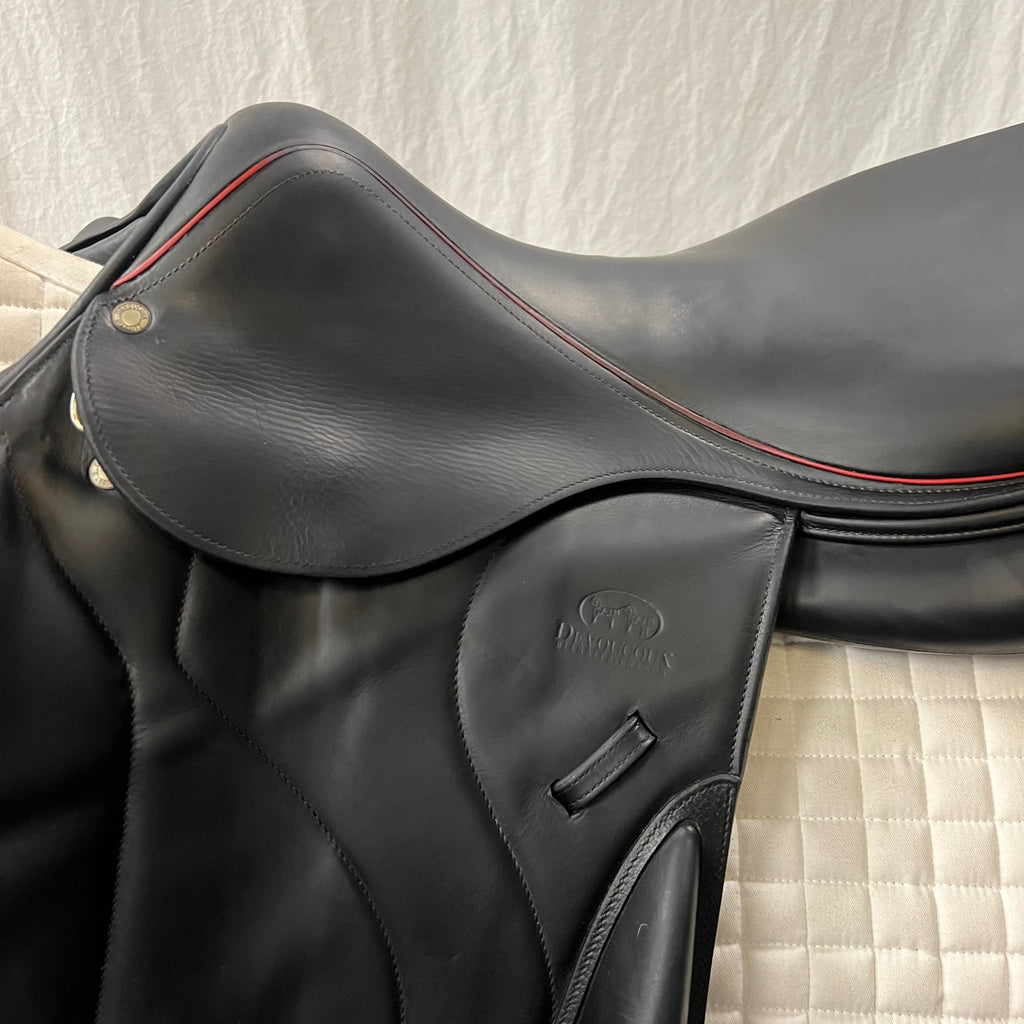 Used Devoucoux Chiberta 18" Monoflap Jump Saddle