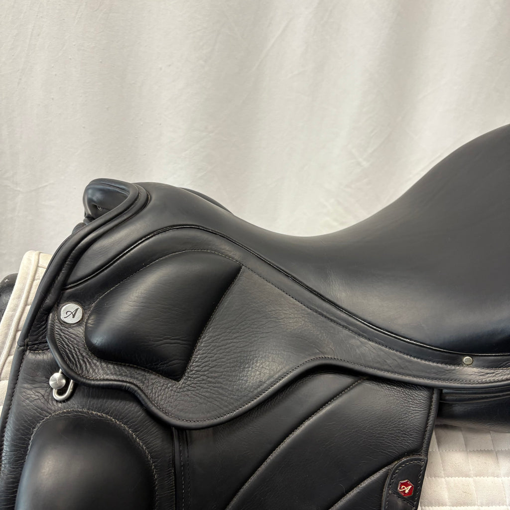 Used Albion Platinum Revelation 17.5" Dressage Saddle