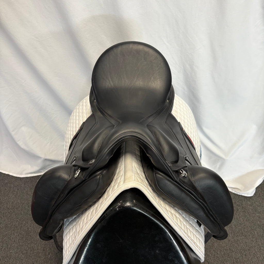 Used Albion Platinum Revelation 17.5" Dressage Saddle