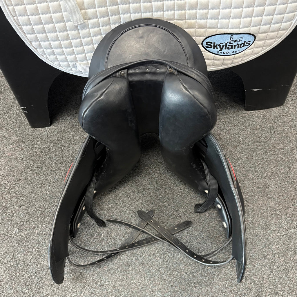 Used Albion Platinum Revelation 17.5" Dressage Saddle