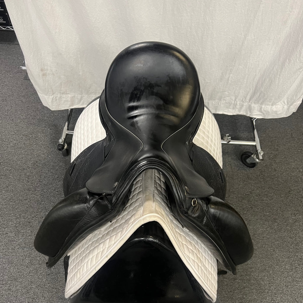 Used Custom Icon Flight 18" Monoflap Dressage Saddle
