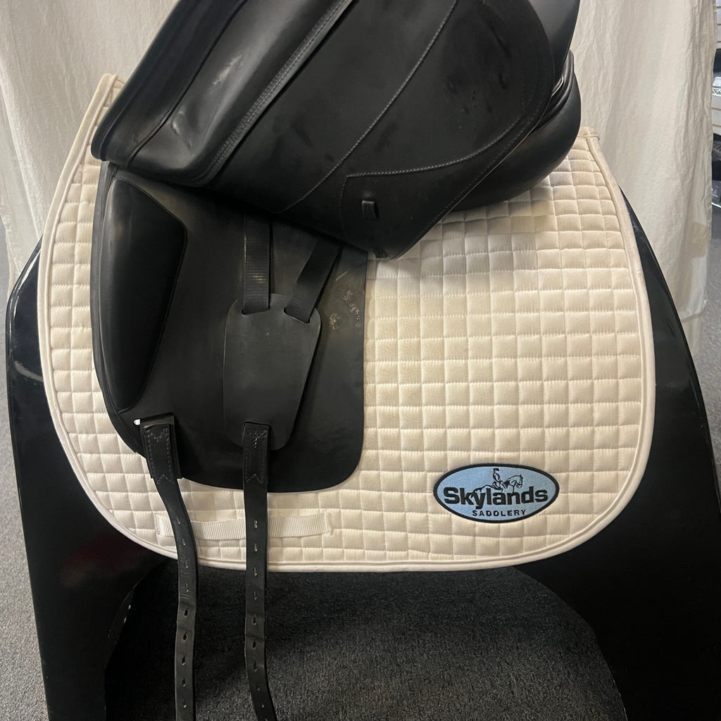 HOLD: Used Amerigo Classic 18" Dressage Saddle