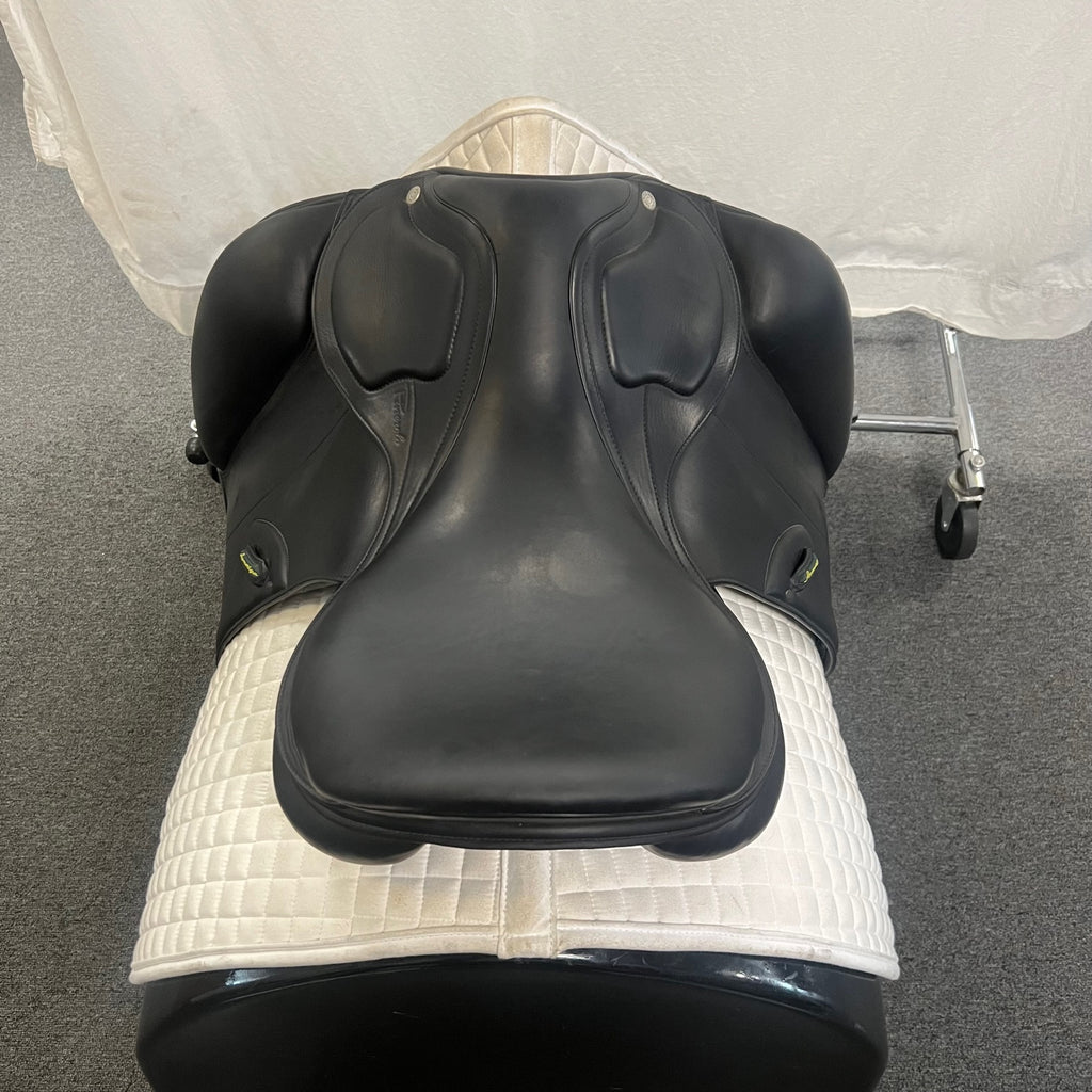 HOLD: Used Amerigo Classic 18" Dressage Saddle
