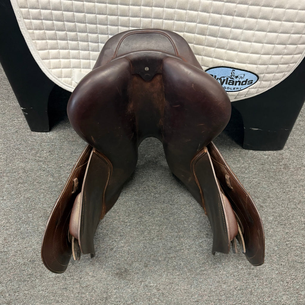 HOLD:  Used CWD SE01 17.5" Jump Saddle