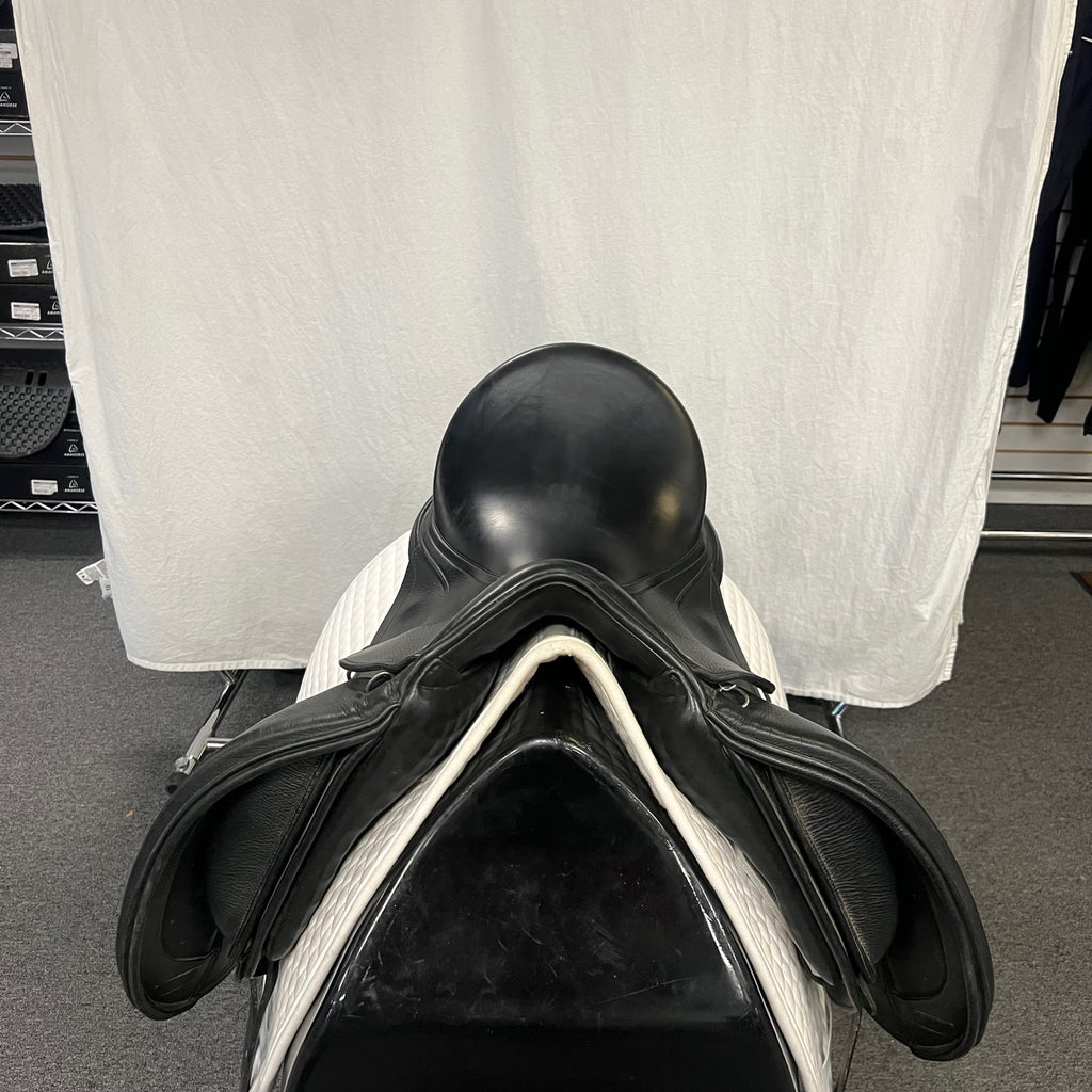 Used Schleese Infinity II 17.5" Dressage Saddle