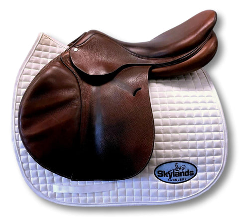 Used Equipe Viktoria 17.5" Monoflap Dressage Saddle