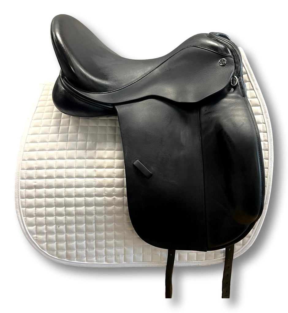 Used Trilogy Verago Elite 18" Dressage Saddle