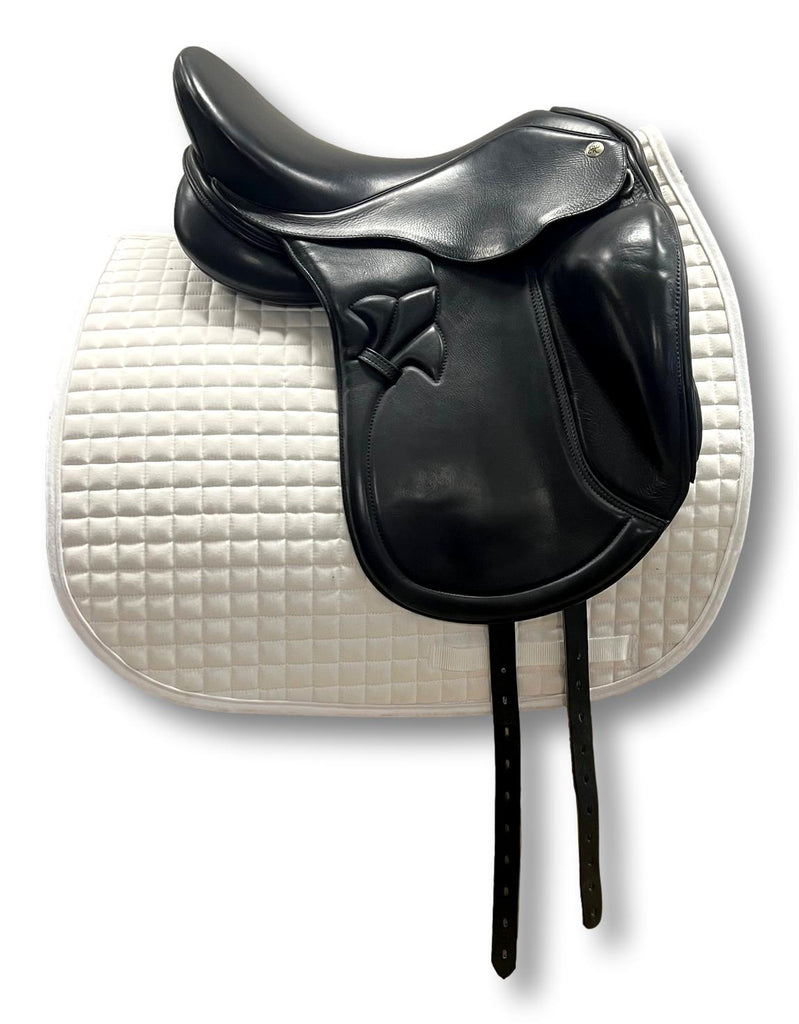 Used MacRider Olympic 17" Dressage Saddle