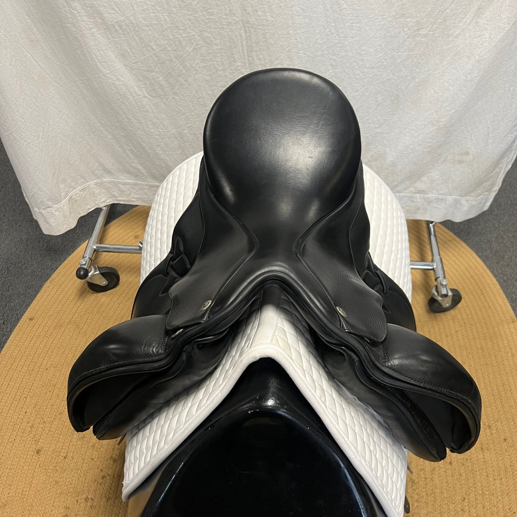 Used MacRider Olympic 17" Dressage Saddle