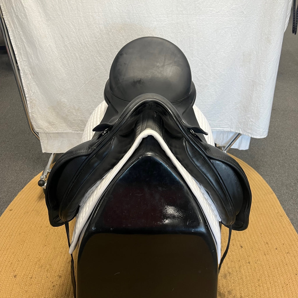 HOLD: Used Trilogy Verago Elite 18.5" Dressage Saddle