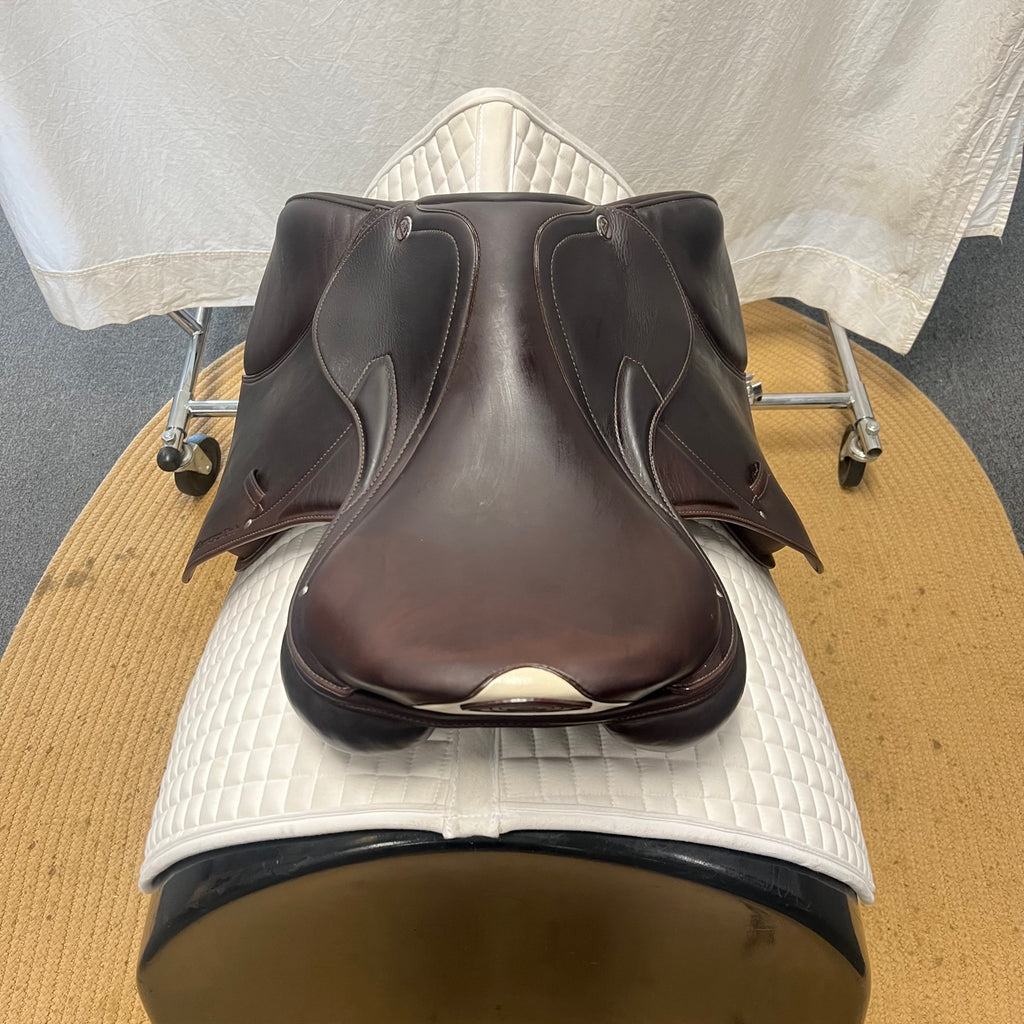 Used Prestige X-Meredith 17" Jump Saddle