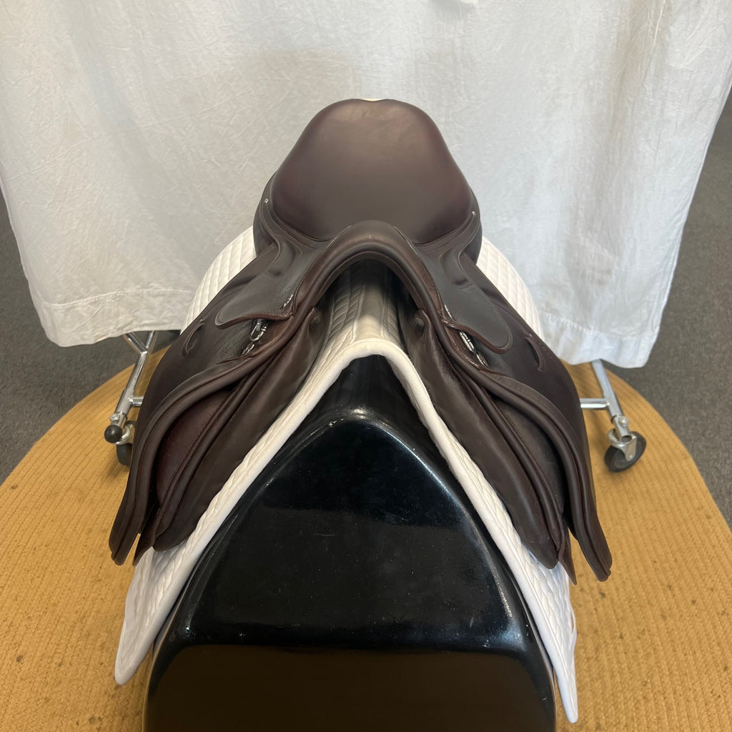 Used Prestige X-Meredith 17" Jump Saddle