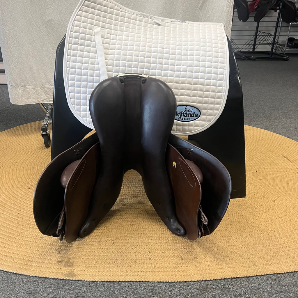 Used Prestige X-Meredith 17" Jump Saddle