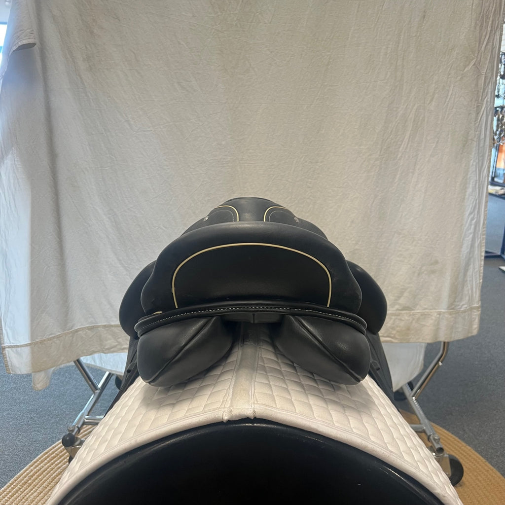 HOLD: Used Custom Wolfgang Gemini R 17.5" Dressage Saddle