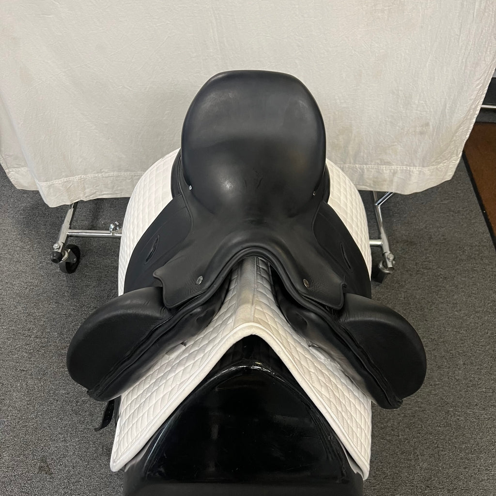 HOLD - PRICE DROP! Used Hermès Arpege 17" Monoflap Dressage Saddle