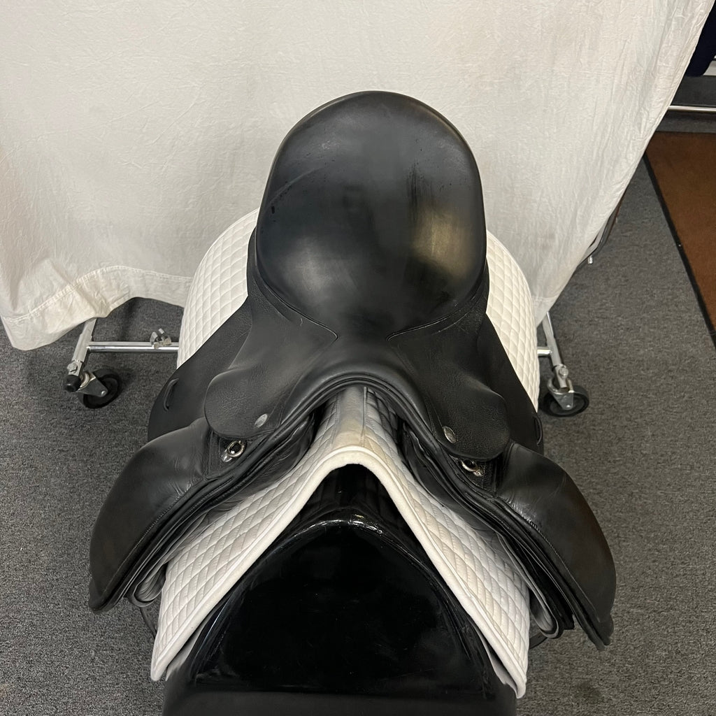 Used Verhan Vantage 17.5" Dressage Saddle