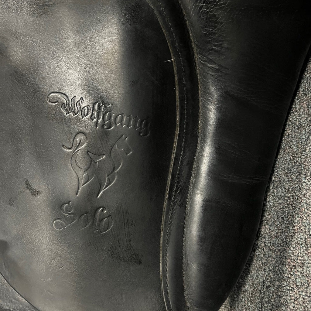 Used Custom Wolfgang Solo 17.5" Dressage Saddle