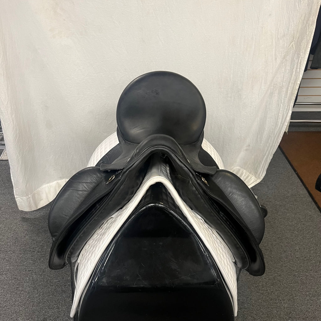 Used Custom Wolfgang Solo 17.5" Dressage Saddle